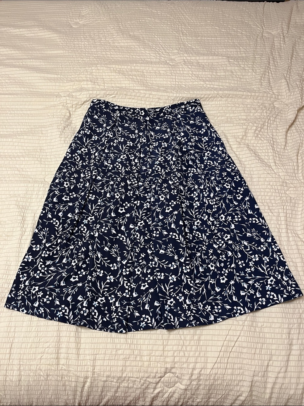Tahari Navy and White Floral A-Line Skirt